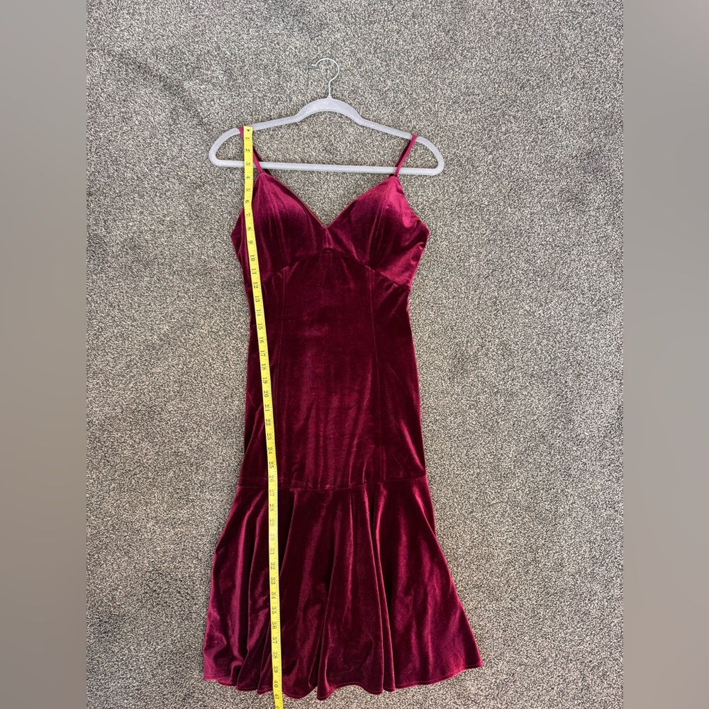 Yolanda Baraschi Elegant Burgundy Velvet Spaghetti Strap Dress size 0 - Picture 14 of 15